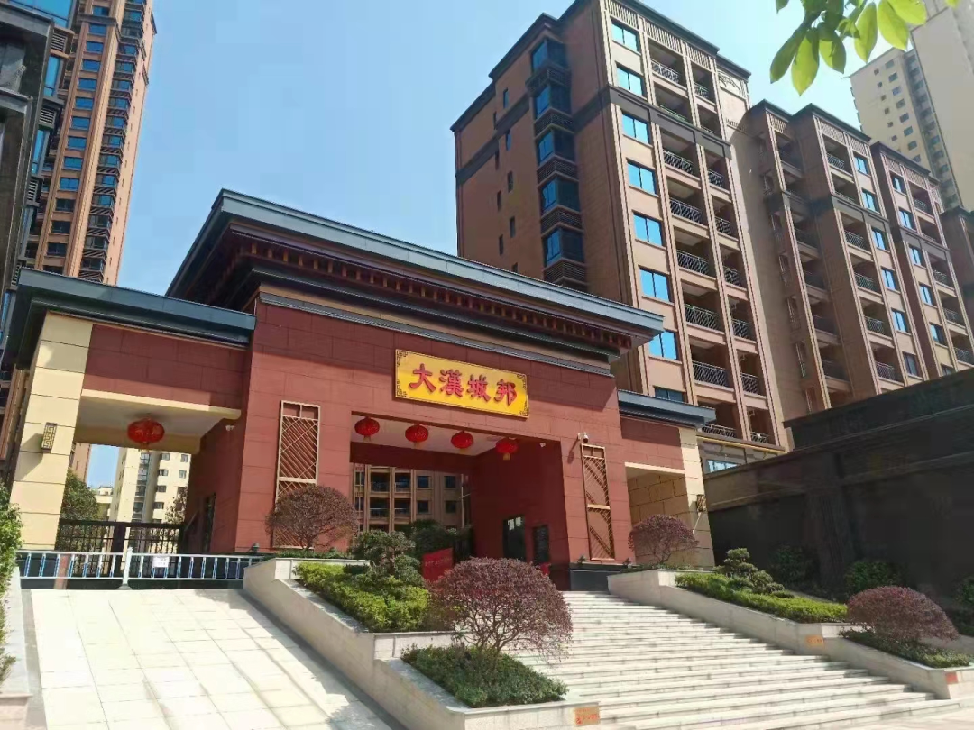 龙岗健身房_器材健身店龙岗地址_龙岗健身器材店
