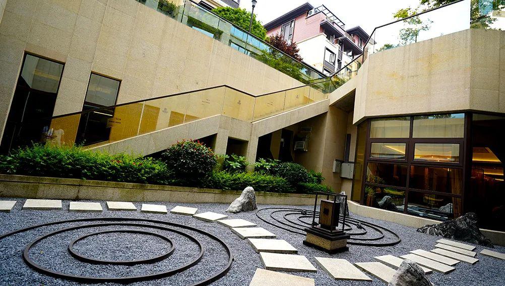 龙岗健身房_龙岗健身器材店_器材健身店龙岗地址