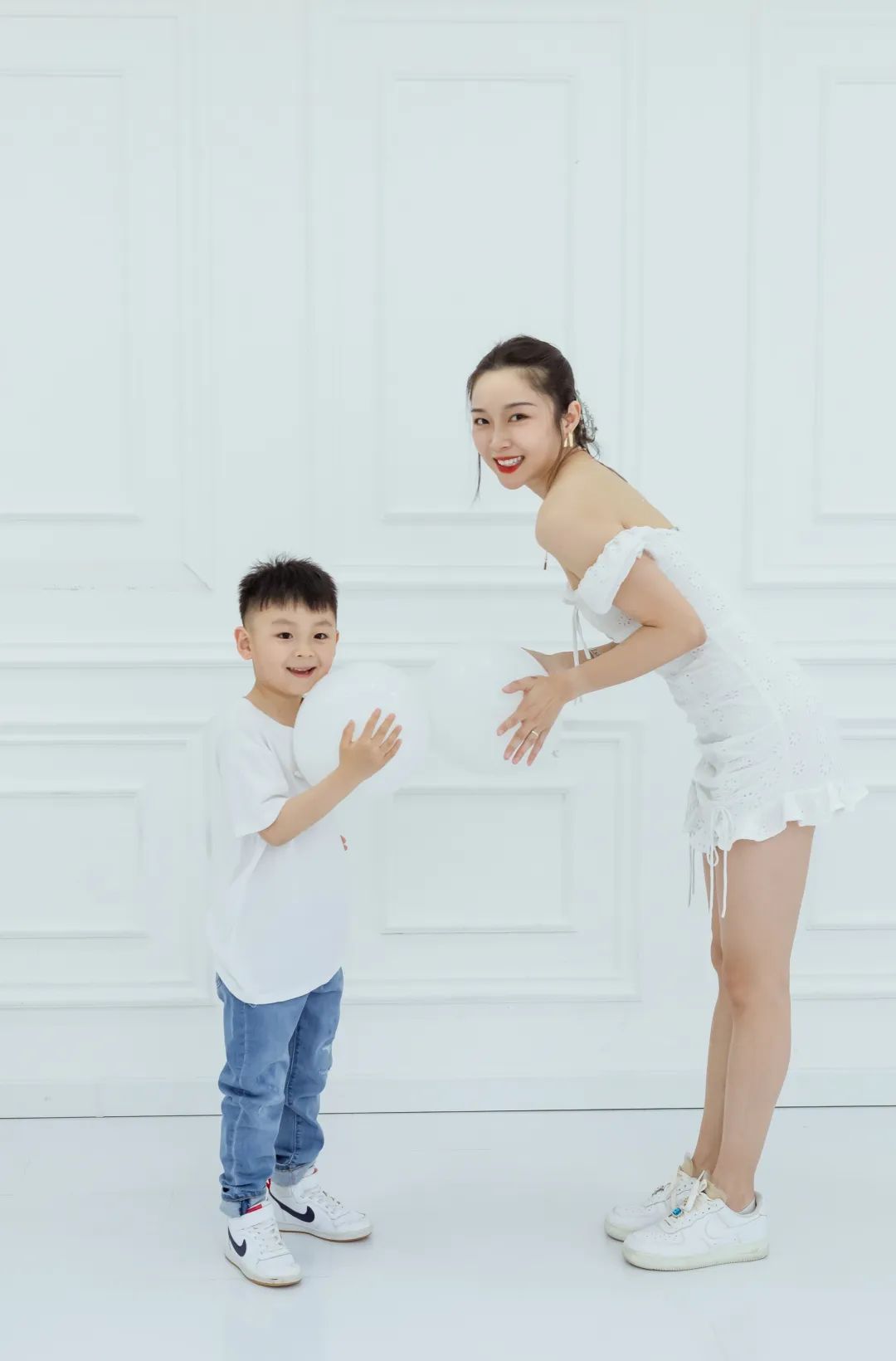妈妈健身被_健身妈妈说说_健身妈妈抱孩子
